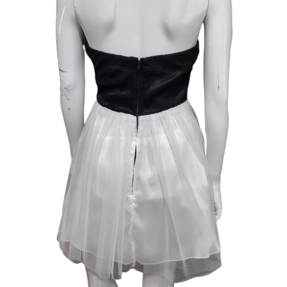 B. Darlin 5/6 Strapless Prom Dress - Picture 4 of 8